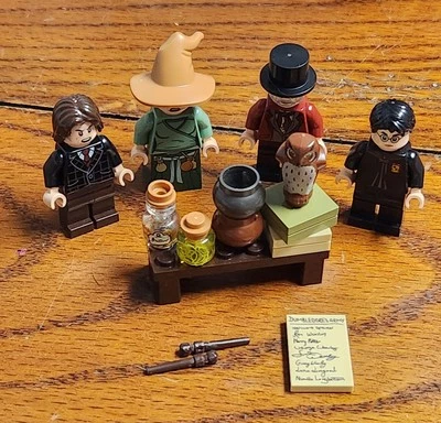 Lego Harry Potter Minifigure Lot - Image 1 of 4