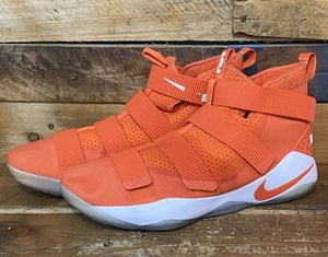 Nike Zoom LeBron Soldier 11 XI TB Brilliant Orange 943155-800 Mens 17 US 51.5 EU - Picture 1 of 8