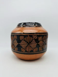 Vintage Studio Art Pottery Red Clay Southwestern Design Vase Planter Pot Decor - Picture 1 of 9