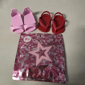 American Girl Doll Accessories Lot 18" Dolls Shoes Mystery Bag Kiwi Food Melody - Picture 1 of 10