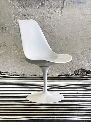 Sedia Tulip di Eero Saarinen per Knoll International - anni '60 - Immagine 1 di 4