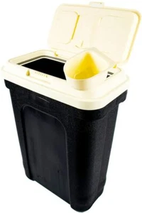 Pet Dry Food 36 litres Container/Storage Box/Bucket Dog/Cat Large with Scoop - Picture 1 of 6