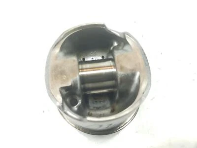 059107065BJ 1956509 piston AUDI Q7 4L 3.0 TDI 2007 Foto 1 de 4
