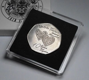 Nuestro 10º ANIVERSARIO DE BODA DE TITANIO Conmemorativo en Estuche de Regalo. Presente/Lata - Imagen 1 de 15