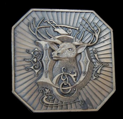STRIKING JOHN DEERE DEER LOGO BELT BUCKLE VINTAGE 1987 SOLID BRASS - Image 1 of 2