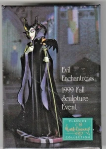 WALT DISNEY CLASSICS COLLECTION "EVIL ENCHANTRESS" FALL SCULPTURE PINBACK 1999 - Picture 1 of 2