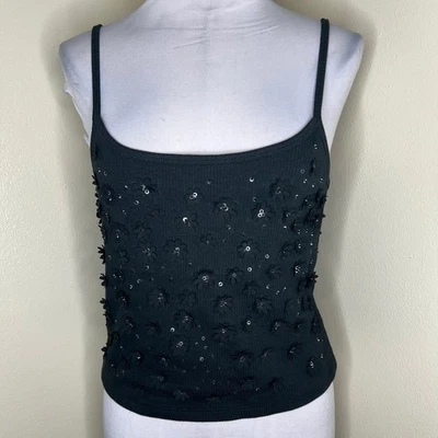 Regata J.Crew Cami grande branca floral enfeitada vintage com nervuras gola redonda - Imagem 1 de 4