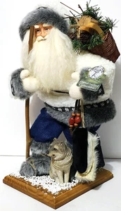 Santas Workshop - große rustikale Weihnachtsmannstatue aus Wald mit Wolf - Weihnachten - Etikett - Bild 1 von 11