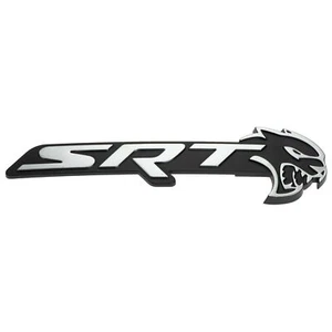 CARGADOR DODGE SRT HELLCAT 17-18 NEGRO Y PLATA SRT PARRILLA EMBLEMA INSIGNIA MOPAR - Imagen 1 de 2