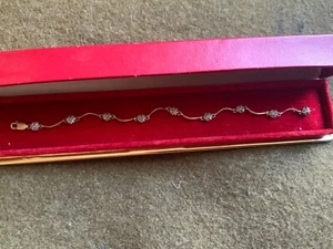 Vintage 10K Gold and Diamond Ladies Bracelet Sz 7 Inch. - Picture 1 of 11