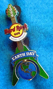 NASSAU 2006 EARTHDAY SPIN GIBSON PLANET GLOBE FLYING V GUITAR Hard Rock Cafe PIN - Picture 1 of 1