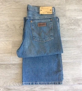 JUNGEN WRANGLER LOSE PASSFORM JEANS BLAU VERBLASST DENIM-STIL W341 TAILLE GRÖSSE W29 - Bild 1 von 2