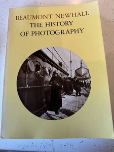The History of photography by Beaumont Newhall - Picture 1 of 12