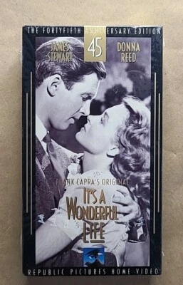 It's a Wonderful Life (VHS, 1991, 45th Anniversary Edition, Black & White) - Image 1 of 4