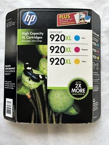 HP 920 XL 1-Pack High Capacity Cartridges Tri-Color Ink Includes 5x7 Photo Paper - Picture 1 of 2