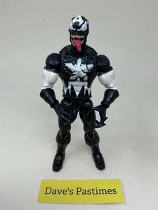 Hasbro Marvel Legends Venomized Captain America Figur lose ohne Schild M6 - Bild 1 von 4