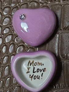 Babys erster Zahn und erste Locke Schmuckschatullen Herzform 1,5" Porzellan  - Bild 1 von 5