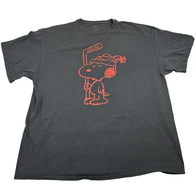 Snoopy Hockey Shirt XXL Black Chicago Blackhawks Tee T-Shirt Peanuts Faded - Image 1 of 4