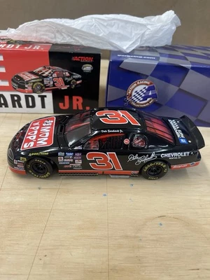 1 Acción 1:24 Dale Earnhardt Jr. #31 Mom "N" Pop 1996 Monte Carlo Foto 1 de 4