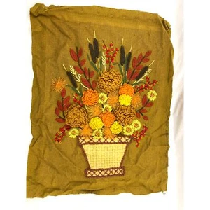 VTG Crewel Flowers Needlecraft Embroidered Wall Art 20"x27" 70s Paragon Unframed - Picture 1 of 14