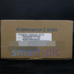 Yaskawa SGMPH-02AAA-TJ13 AC Servo Motor New In Box Expedited Shipping 1PCS - Picture 1 of 5