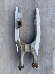 04-08 2004 CRF250R CRF250 OEM Swingarm Swing Arm Rear Suspension Support - Picture 1 of 9