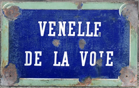 Old French enamel street sign plaque plate Venelle de la Voie alleyway alley way Cover