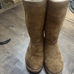 BOTAS MUJER UGG AUSTRALIA CLÁSICAS ALTAS CASTAÑO 5815 TALLA 6 - Imagen 1 de 10