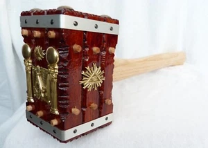 a large, heavy masonic hammer - Picture 1 of 14