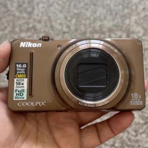 Nikon COOLPIX S9200 16MP 18x Optical Zoom Digital Camera Brown -90% New - Picture 1 of 8