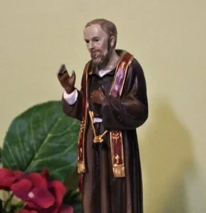 St. Padre Pio Statue 8 inch Indoor Outdoor Resin Patron Civil Defense - Picture 1 of 5