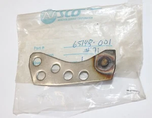Placa de pasador de capucha Piper Cherokee P/N 65148-001 NOS, derecha, tiene 1 - Imagen 1 de 5