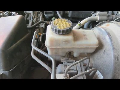 Cilindro maestro de freno usado se adapta a: Nissan Pathfinder 2008 6 cilindros AT con todo terreno Foto 1 de 4