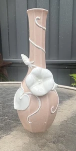 Vintage FITZ & FLOYD 1982 Embossed 7" Peach Bud Vase with 3D White Flowers - Picture 1 of 6