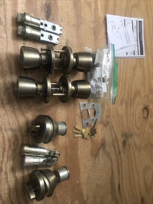 2 - Paquetes de cerraduras de entrada con llave Schlage + pernos muertos cromo latón/níquel Foto 1 de 4