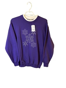 NWT Kohl’s Purple Crewneck Sweater Snowflake Pattern Small - Picture 1 of 5