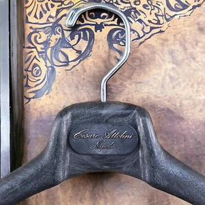 VTG Cesare Attolini Napoli Coat Jacket Hanger BK SZ 48 Composite Wood Grain 18.5 - Picture 1 of 4