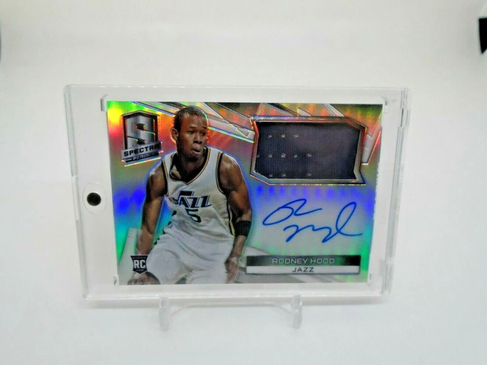 2014-15 PANINI SPECTRA RODNEY HOOD RPA ROOKIE PATCH AUTO SILVER PRIZM 117 /125 - Image 1 of 4