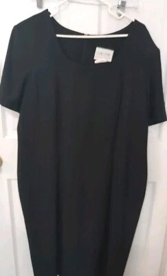 Womens Leslie Belle Plus Size 18  100% Polyester Date Night Zippered Dress - Image 1 of 4