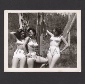 Vintage ORIGINAL 1950er s/w Pinup Foto - 4" x 5" - Risque Nudes #4 - Bild 1 von 1