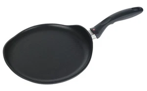 XD Induction Nonstick Crepe Pan - 10.25" (26 cm) - Open Box - Picture 1 of 2