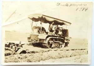 1914 Raupe Traktor Antik Foto Bauer Baldachin Ländlich Künstler Landwirt - Bild 1 von 2