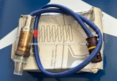 Mercedes Benz Genuine C280 CLK320 C43 AMG 1998-2000 Oxygen Sensor OE 0015401117 - Image 1 of 3