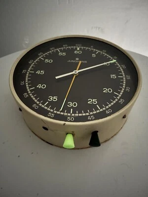 Vintage Junghans Meccanico Camera Buia 60 Minuti Clock Stop Clock Bagliore Al Buio - Immagine 1 di 4