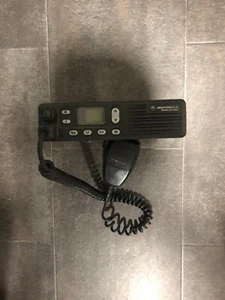 Motorola radius gm 900 radio mobilne - Zdjęcie 1 z 3