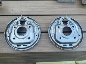 1968-72 Dodge Dart, Plymouth Valiant, Duster 9" Front Brake Drum Backing Plates - Picture 1 of 2