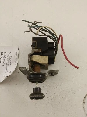 FIREBIRD 1973 COMPLETO CON VÁSTAGO Y SOPORTE Foto 1 de 3