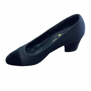 Chanel Black US Shoe Size 38 Pumps - Picture 1 of 6