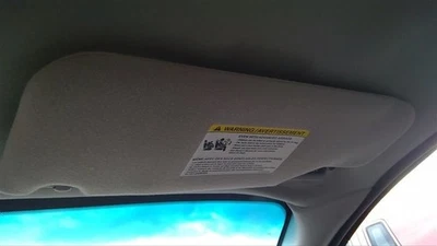 Passenger Right Sun Visor Without Illumination Fits 04-07 TAURUS 678422 - Image 1 of 4