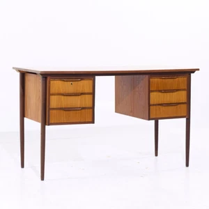 Peter Lovig Style Mid Century Danish Teak Desk - Picture 1 of 10